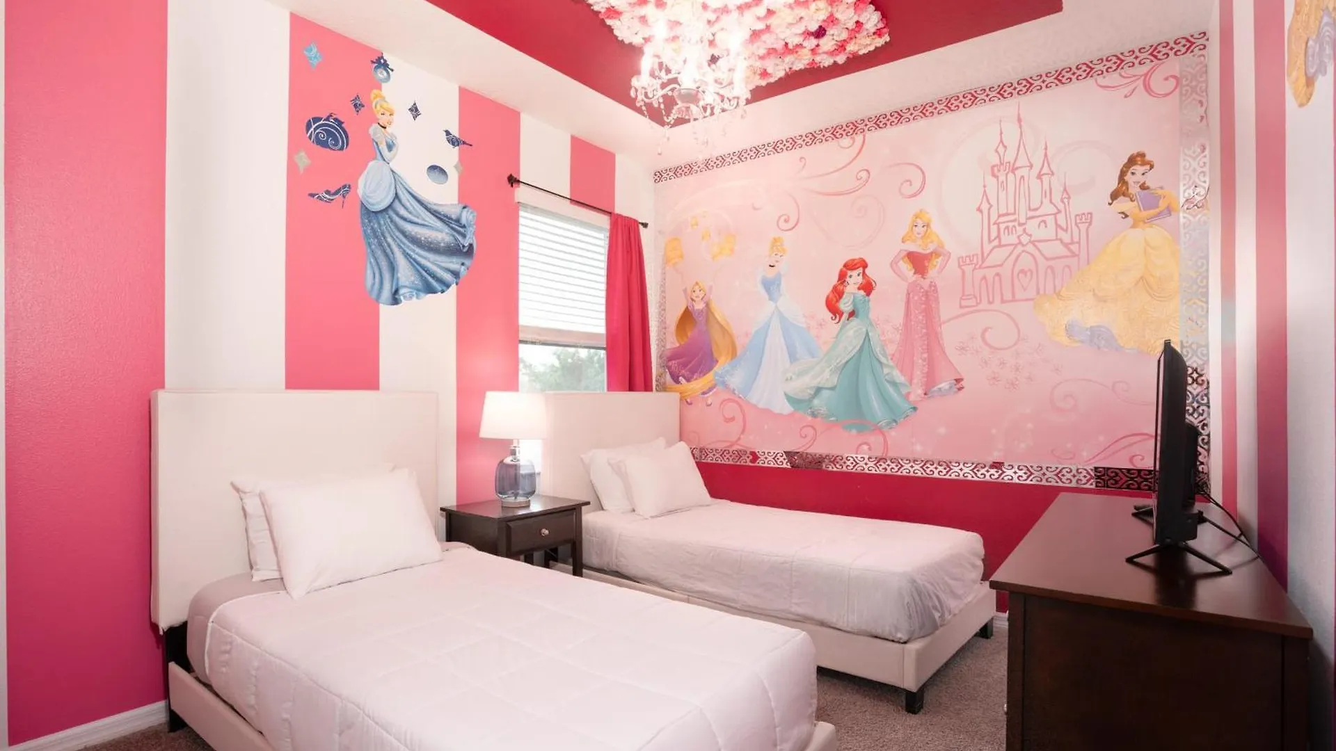 Holiday home Providence Golf Resort Pool Cinema Disney Rooms Davenport